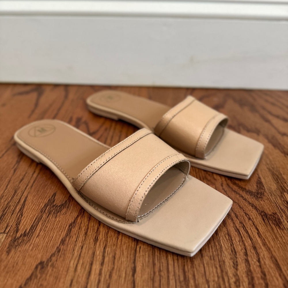 Square toe sandals